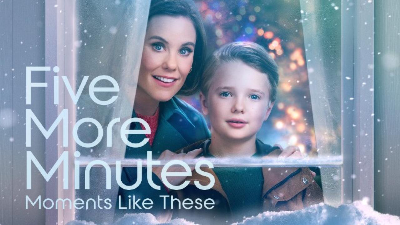 فيلم Five More Minutes Moments Like These 2022 مترجم
