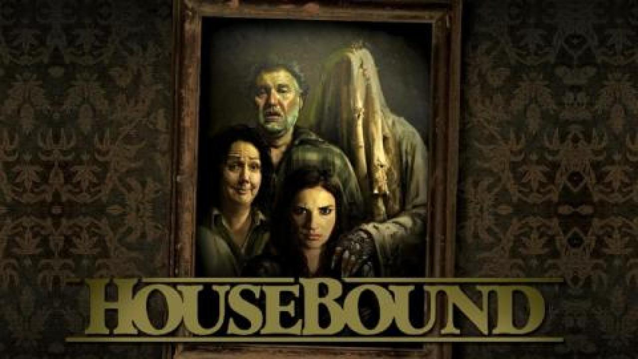 فيلم Housebound 2014 مترجم