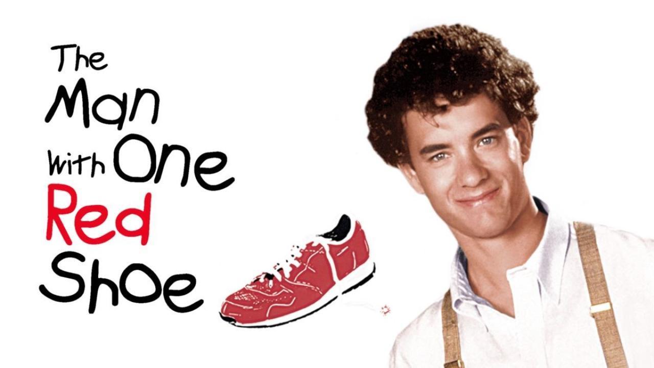 فيلم The Man With One Red Shoe 1985 مترجم